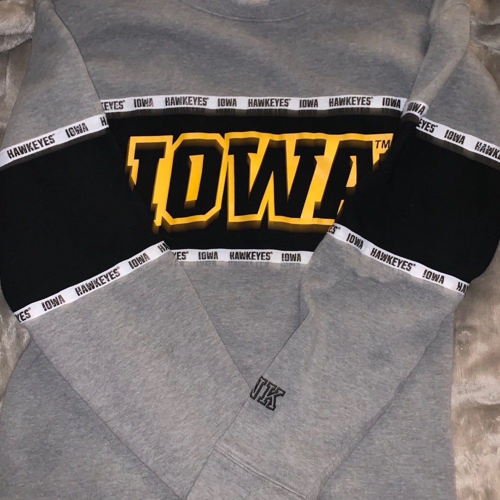 Victoria’s Secret Iowa Hawkeyes Crewneck
